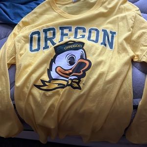 Long sleeve Oregon Ducks shirt
